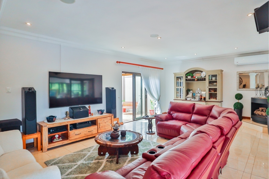 5 Bedroom Property for Sale in Xanadu Eco Park North West